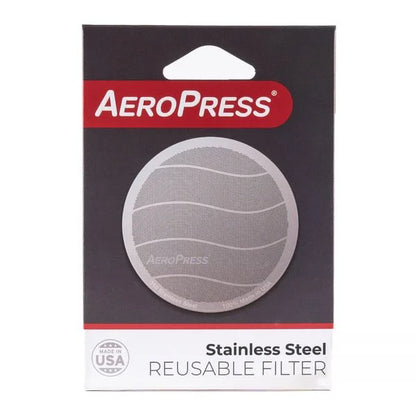 Filtro reutilizable AeroPress de acero inoxidable, disco de malla fina en empaque.