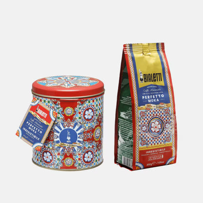 Lata de café Bialetti Dolce&Gabbana con tapa roja y bolsa Perfecto Moka