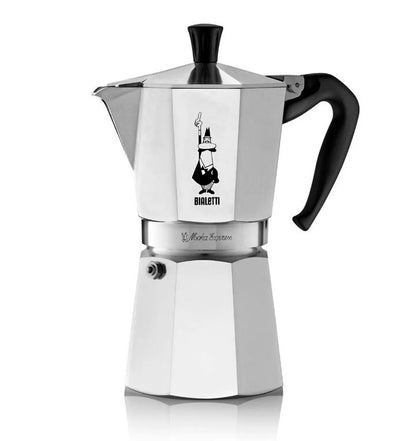 Cafetera moka Bialetti de aluminio con asa negra y logotipo en el cuerpo