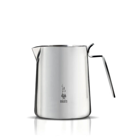 Jarra espumadora de leche Bialetti de acero inoxidable con vertedor curvo y asa.