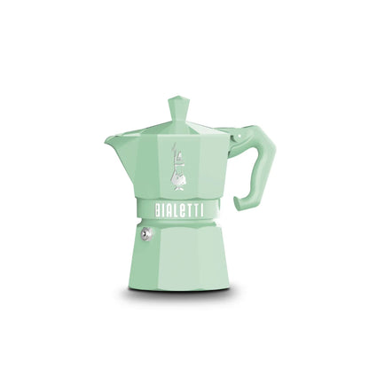 Cafetera moka Bialetti verde menta, con asa lateral y tapa superior.