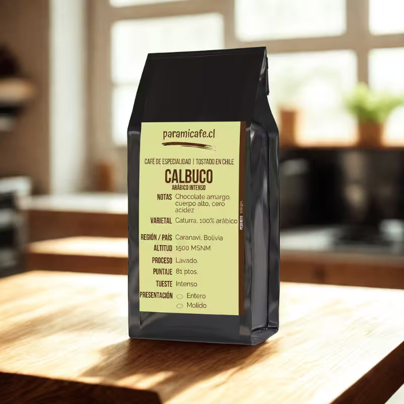 Bolsa de café molido Calbuco con etiqueta amarilla, presentación molida