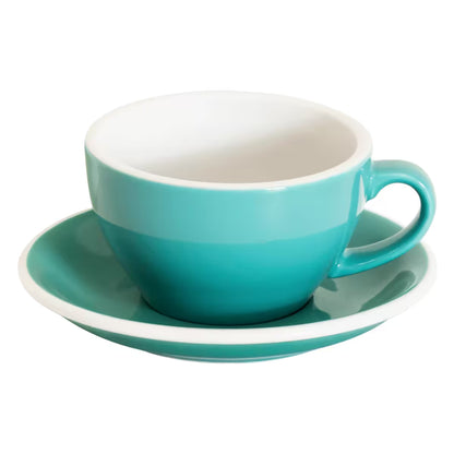 Taza y plato EGG de 250 ml color turquesa, con asa y plato ovalado