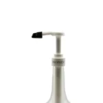 Dosificador con tapa para botellas Monin de 750 ml, sobre fondo blanco, perfecto para bebidas y café.