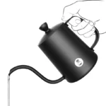 Tetera Kettle 03 Timemore sirviendo